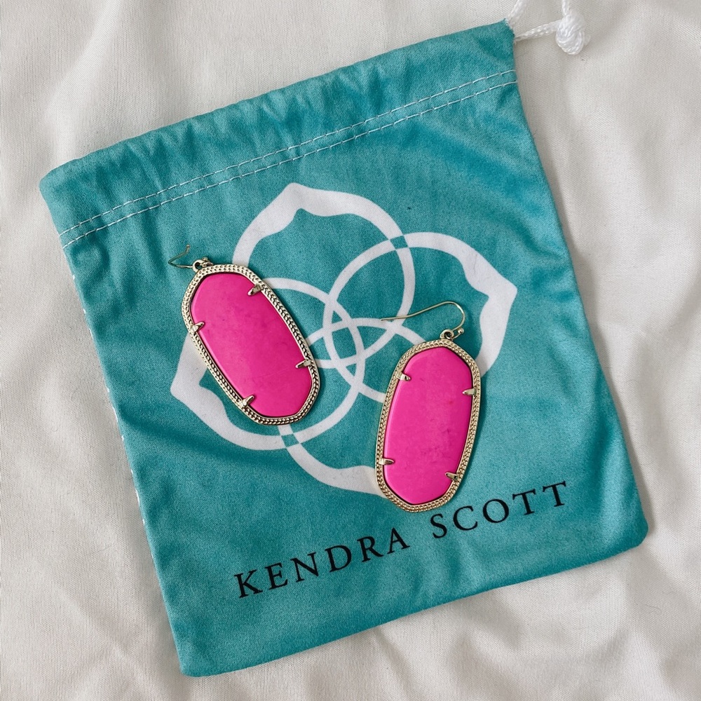 Kendra Scott Danielle Gold Drop Earrings Magenta